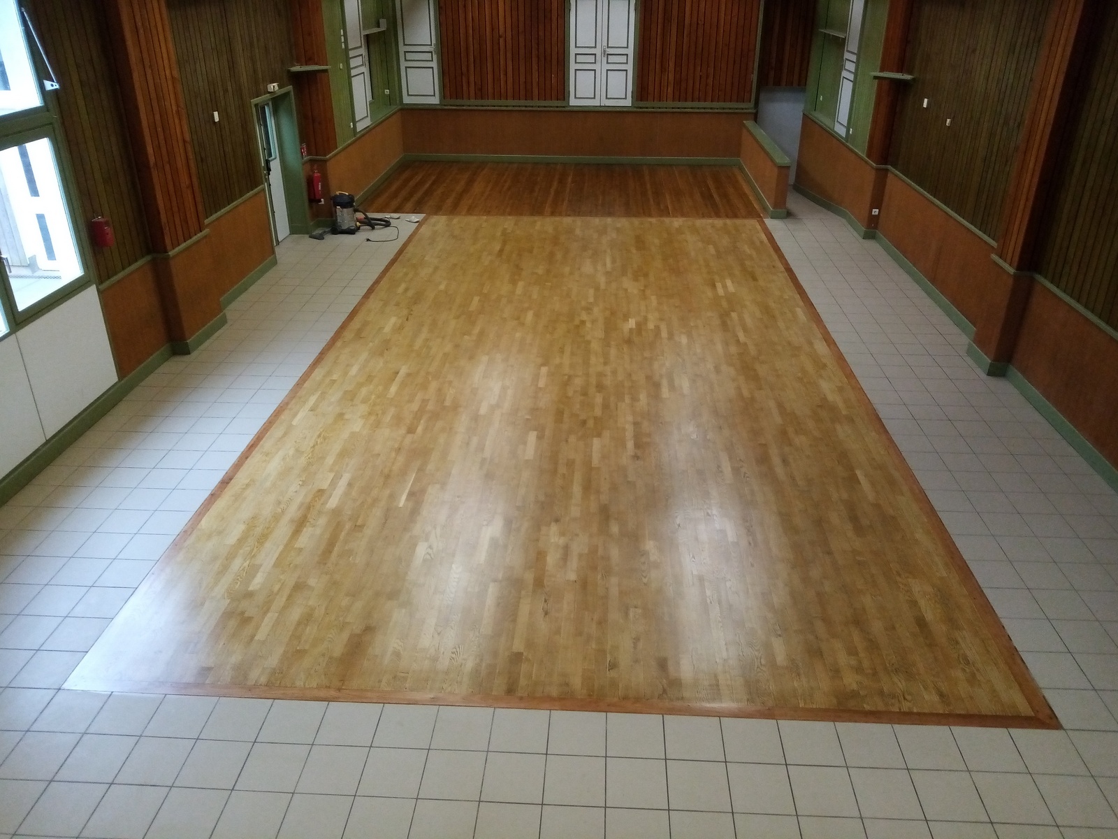 Après ponçage et vitrification